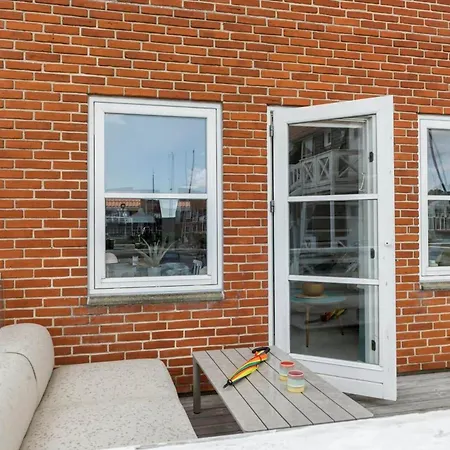 4138-borre-klintholm-havneby-38 別荘 *